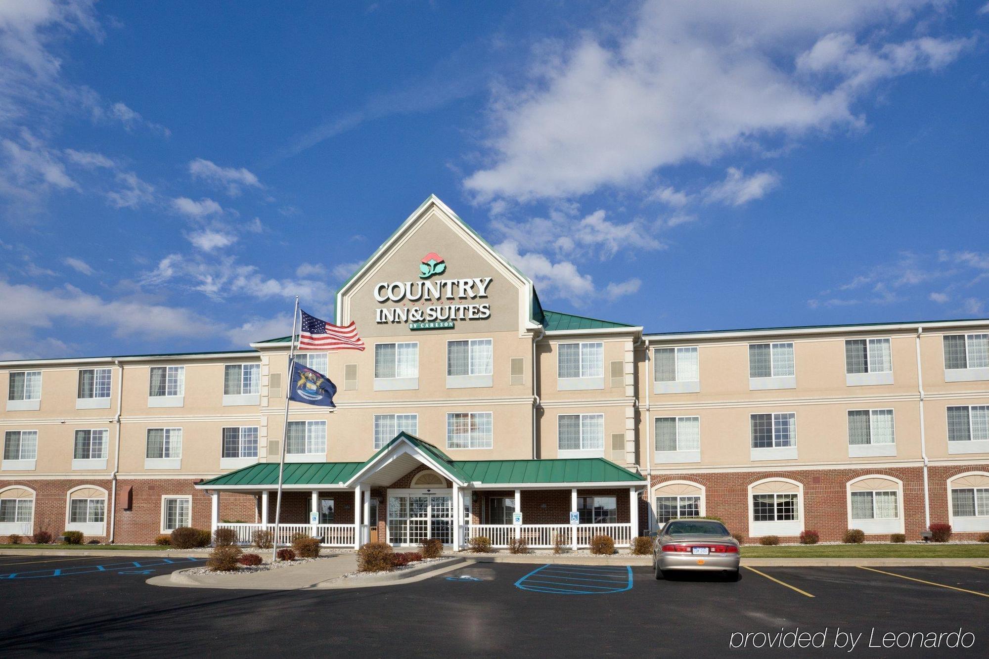 Country Inn & Suites By Radisson, Big Rapids, Mi Esterno foto