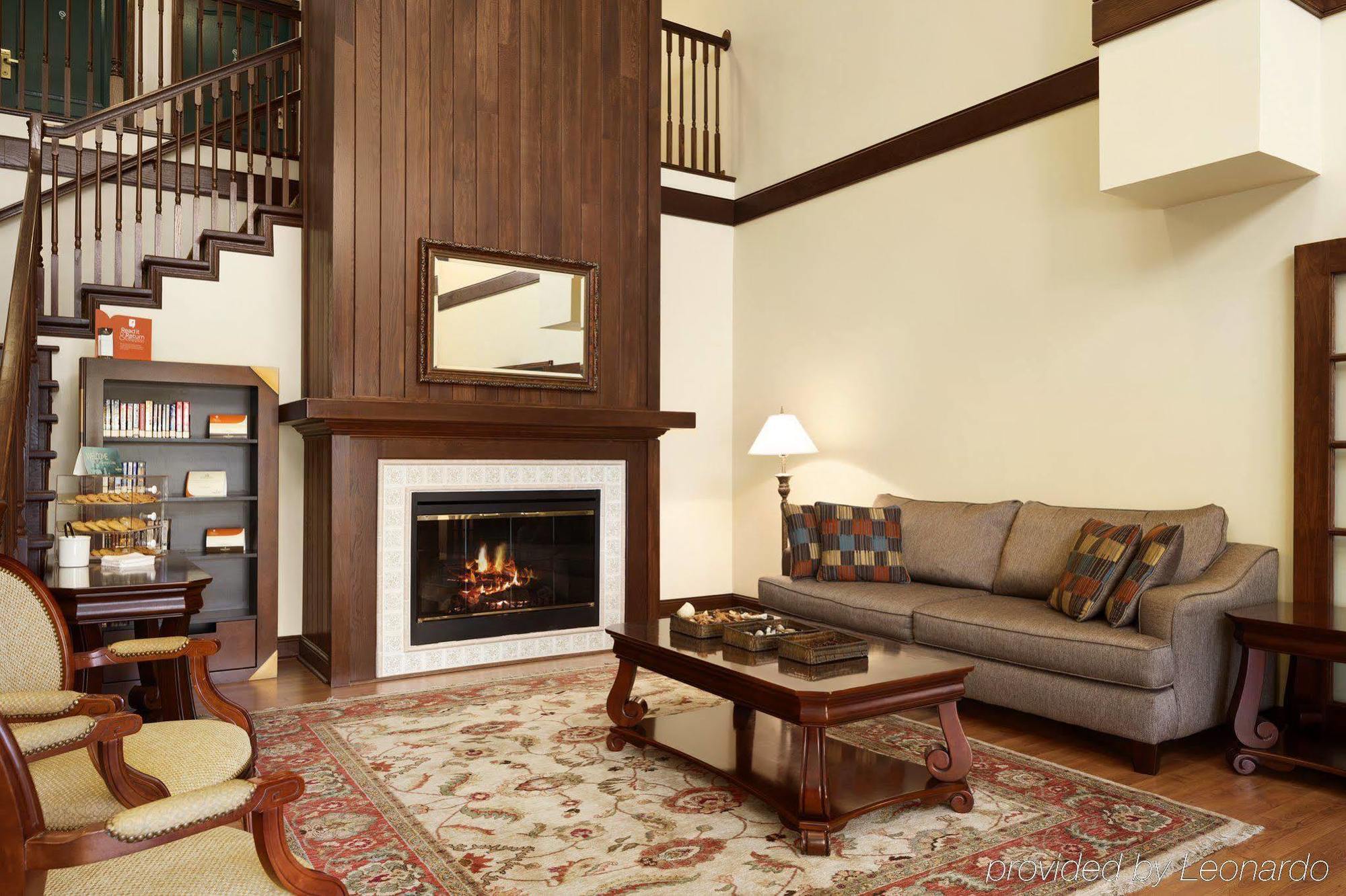 Country Inn & Suites By Radisson, Big Rapids, Mi Esterno foto